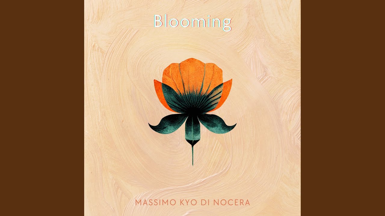 在 YouTube 上觀看「Blooming」 在 YouTube 上觀看「Blooming」