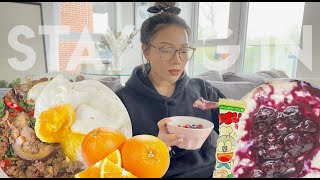 What I Eat In A Day | STAYING IN