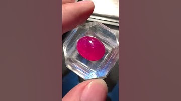Ruby lục yên  Đỏ huyết mịn không tỳ vết  Không cam phèn  Không nứt thô  Kính trong  Khối đẹp 14.10ct