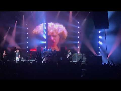 sammy-hagar-&-the-circle-"three-lock-box"-@-concord-pavilion---concord,-ca-4/20/2019