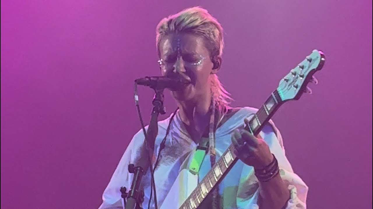 waste of confetti meg myers live portland, oregon 71523 YouTube