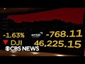 Dow closes more than 700 points down after Fed holds rates steady Mp3 Song