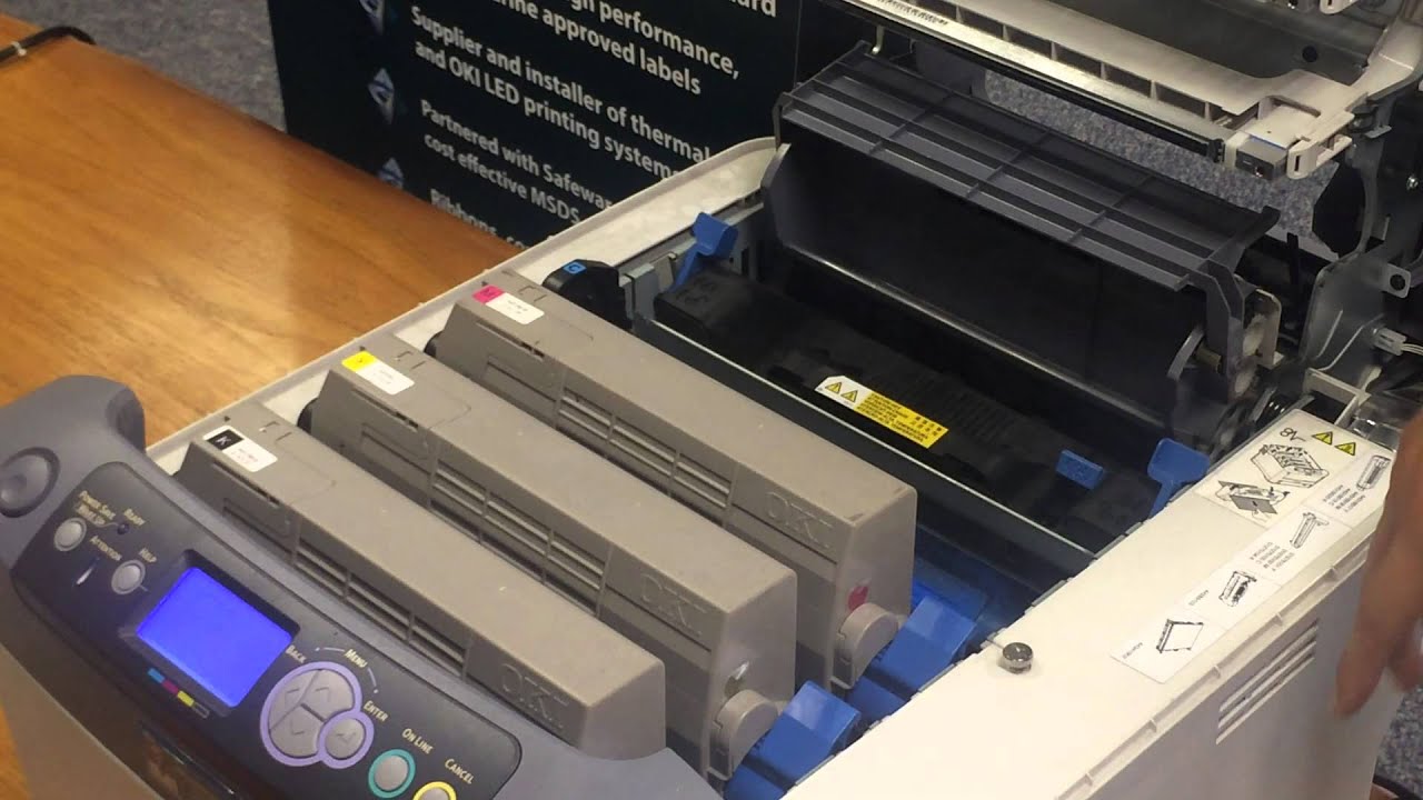 Blive kold Modtager Afsky Replacing a toner cartridge on an OKI colour printer - YouTube