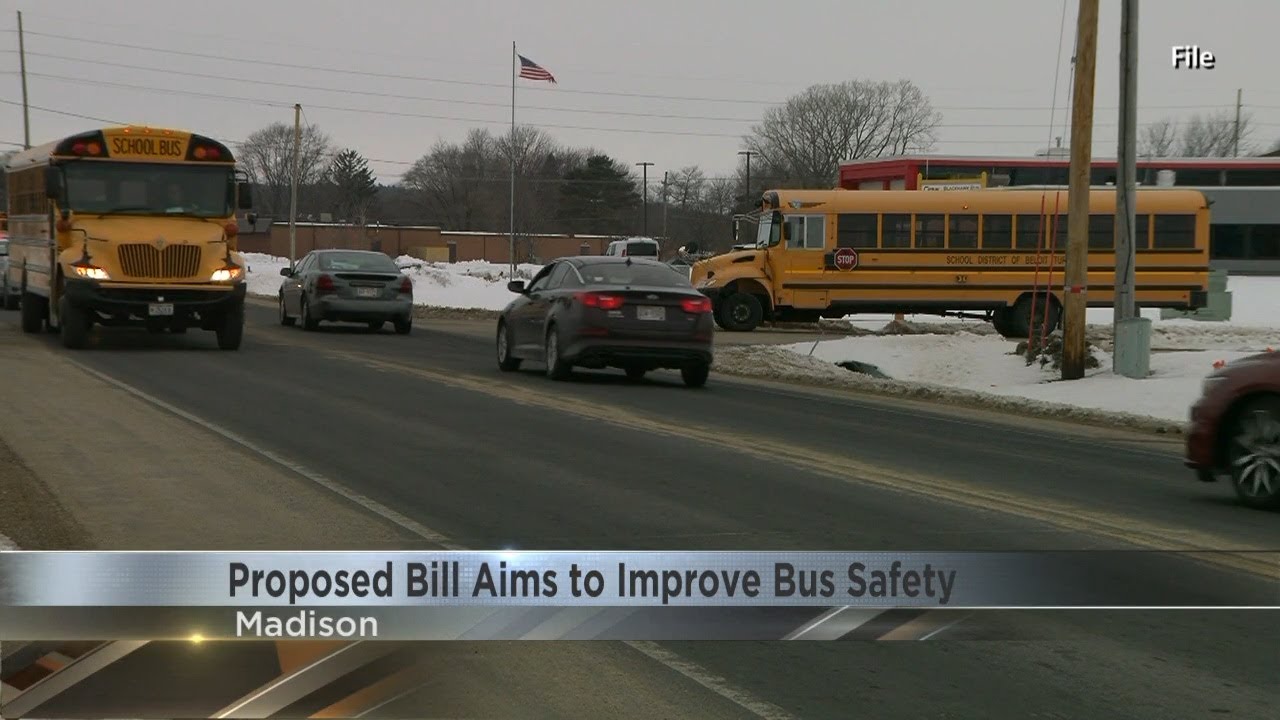 Lawmaker, longtime bus driver seeks support for bill to improve bus safety after Reedsburg