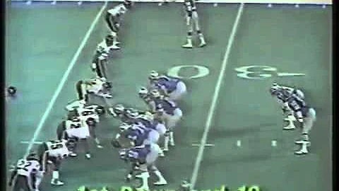 1985 Chicago Bears  LBWilber Marshall hit on Detro...