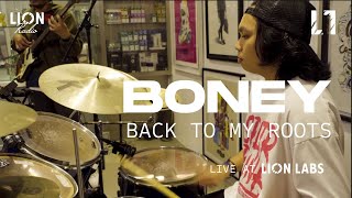 Video thumbnail of "Boney - Back to my Roots (Live at Lion Labs)"