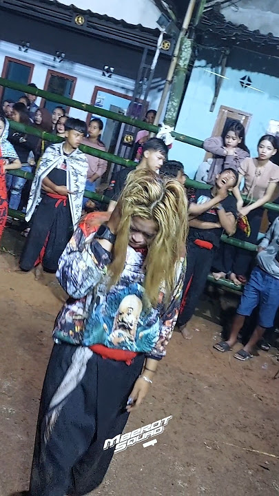 Download lagu proses kerasukan demit ganasss..! #bantengan #shortvideo #shorts #short