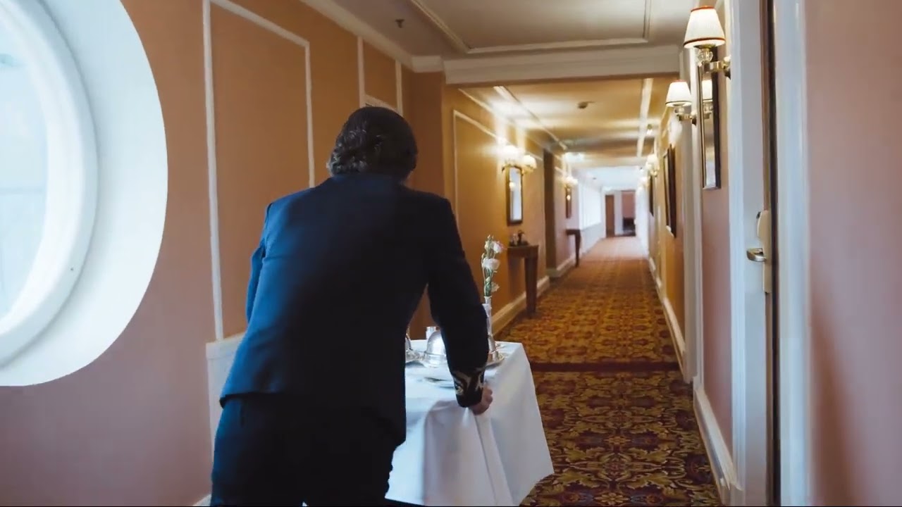 colonial hotel  suites review  grand bend  canada