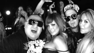 Mas Flow Mas Cash - Millonario Y W Corona