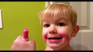 HE ATE LIPSTICK!! 💄
