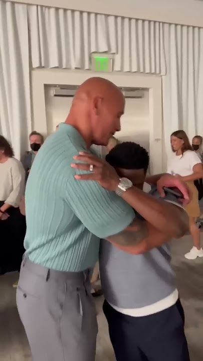 Whenever The Rock meets Kevin Hart it's so special moment.  #kevinhart #dwaynejohnson #therock