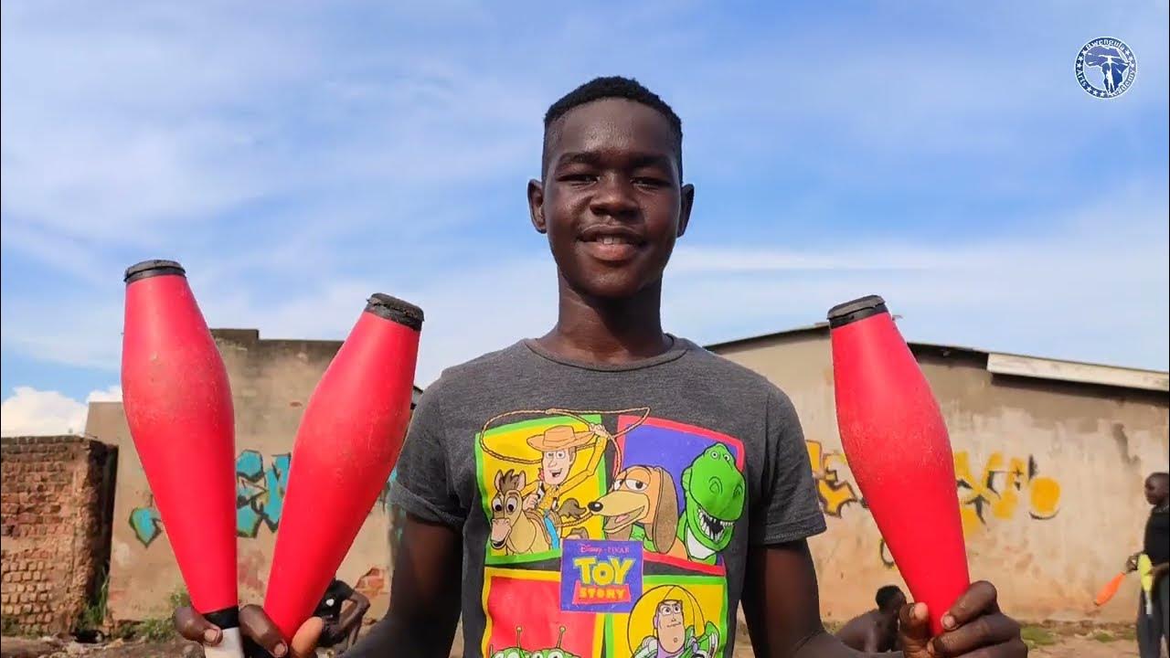 Juggling Club Tricks 34 & 5 Bwengula Circus Kids Victor Magudde
