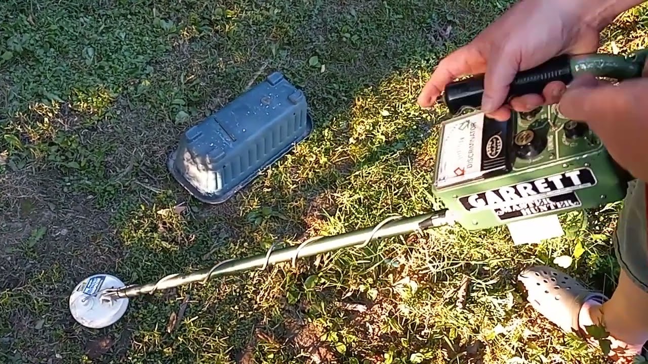 Garrett A.D.S  master hunter Groundhog metal detector!
