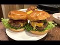 Perfekte Cheeseburger im OptiGrill vs. Gusseisenpfanne