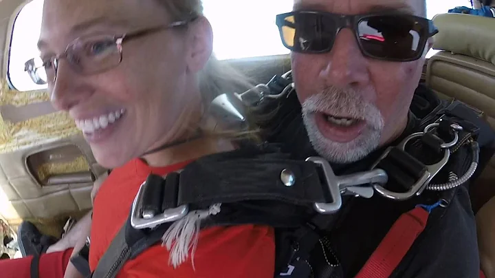 Angela Otto's Tandem skydive!