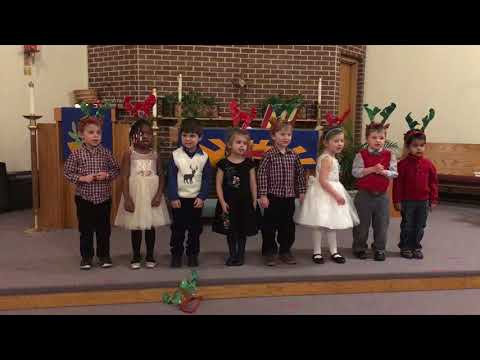 Glenwood Country Day School 2017 Winter Holiday Performance  Ms. Halls Class Song One