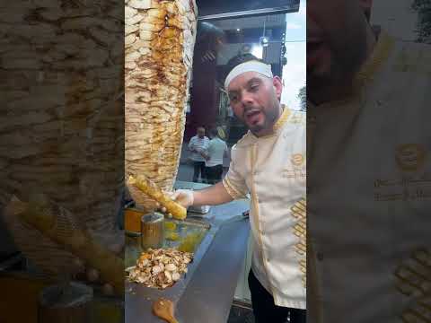 عشاق الشاورما