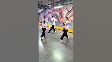 Thumbnail of ЛАНДЫШИ 🔥 | SHUFFLE DANCE 😍 #shorts #shuffledance