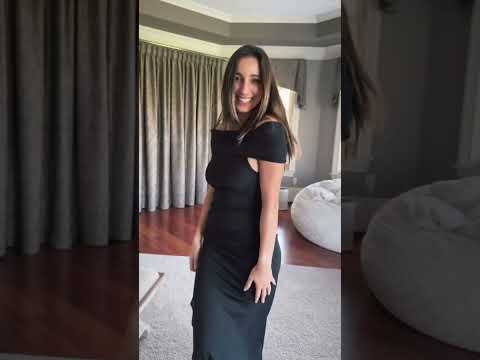 Internet Chicks Christina Khalil