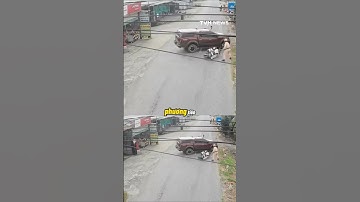 Tây Ninh: Bán tải húc thẳng xe CSGT. Rồi xuân này và vài cái xuân nữa vẫn chưa về