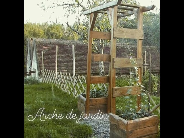 Arche de jardin en bois 