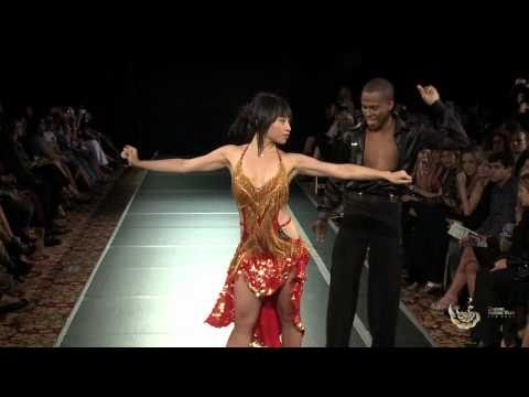 Andres Aquino couture fashion show spring 2011.mov