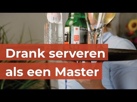 Video: Hoe Om As Kelner Te Werk