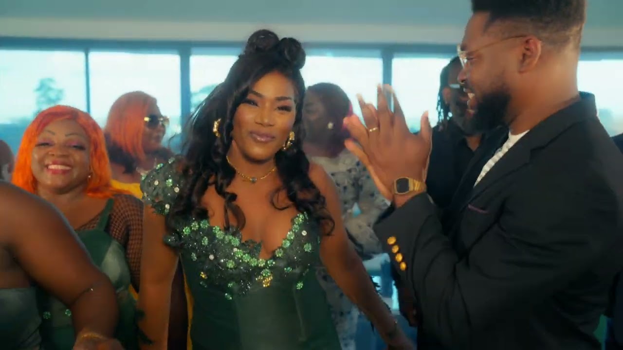 Loyik Afana - Occupée (Clip Officiel) by Hermann TCHE