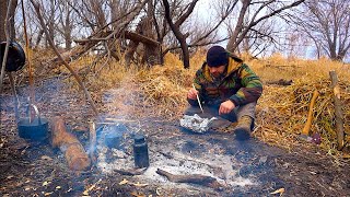 Learn 10 Advanced Cold Weather Bushcraft & Survival Skills  Cooking  Deer Heart  Bigfoot Bed!
