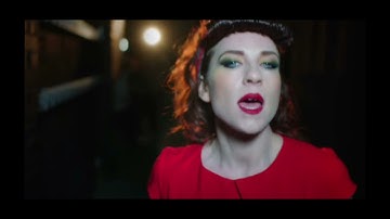 Cissie Redqwick Gimme That Swing