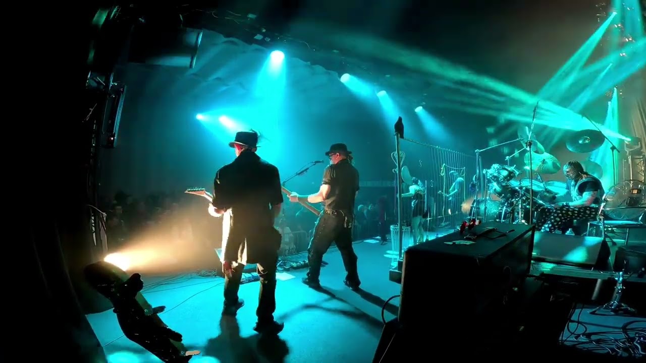 Torn 'N' Twisted - Thunderstick Live in Poland 🇵🇱 21/04/2023