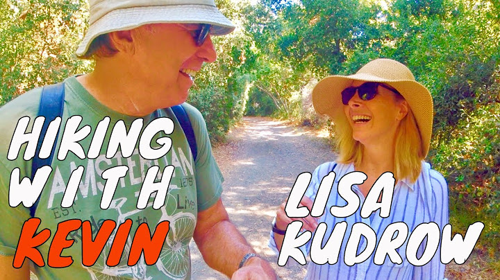 Lisa Kudrow has never watched Friends