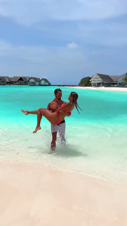 Couple goals in Maldives 🥰