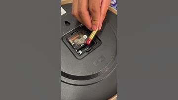 Fast & Easy Clock Battery Replacement Hack 😎