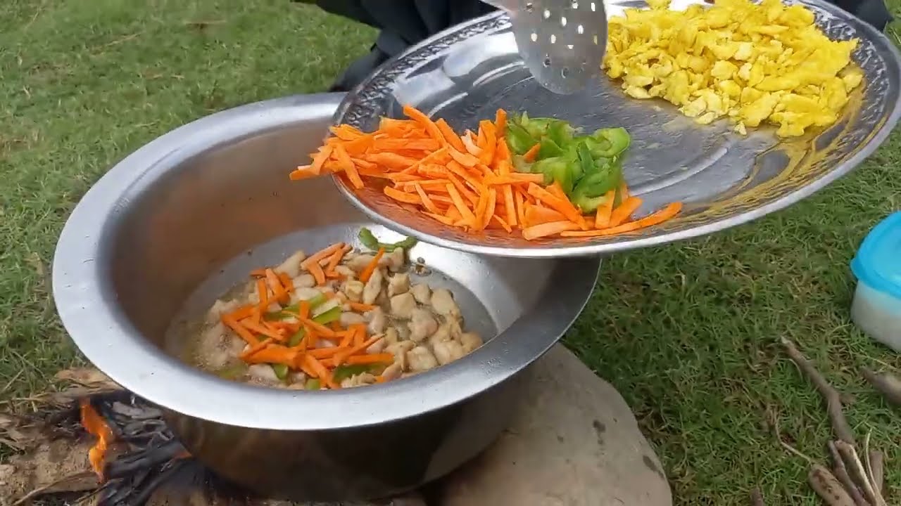 Fried Rice Banane Ki Koshish | Outdoor Cooking at Harro River