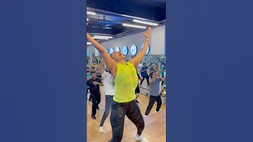 Zumba fitness💃🏼 #zumba #zumbafitness #fitness #cardio #dance #dancefitness #gym #workout #viral