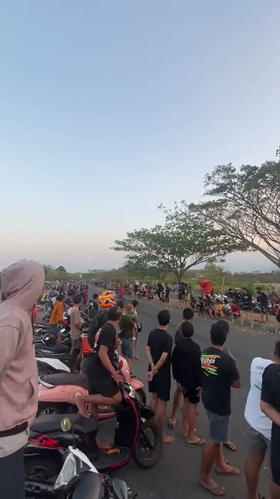 STORY WA GL PROSPERO TERBANG