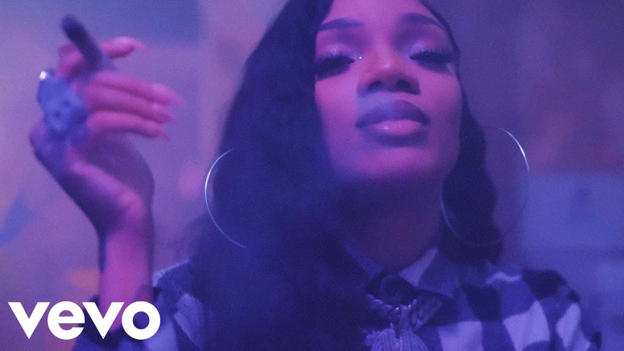 Glorilla ft. Moneybagg Yo & YG - Nun Like Me [Music Video]