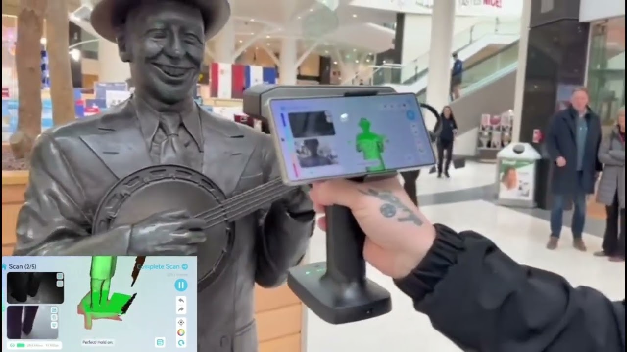 George Formby Statue – Scanned with the Creality Otter