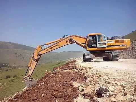 Hyundai hd 450