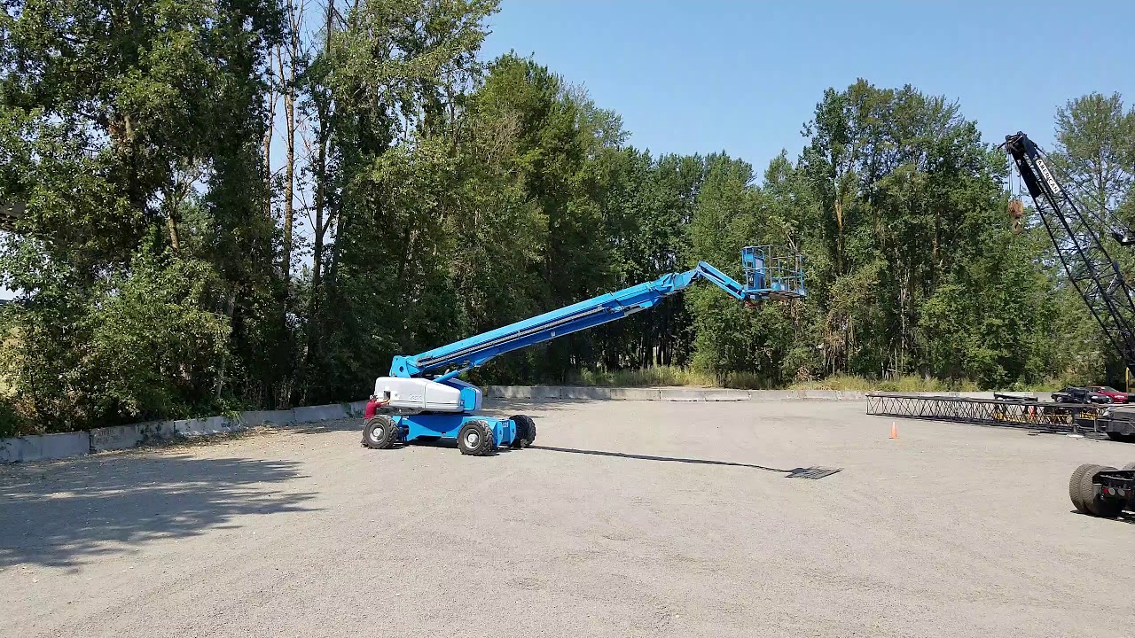 287993 2002 Genie S125 4X4 Boom Lift YouTube