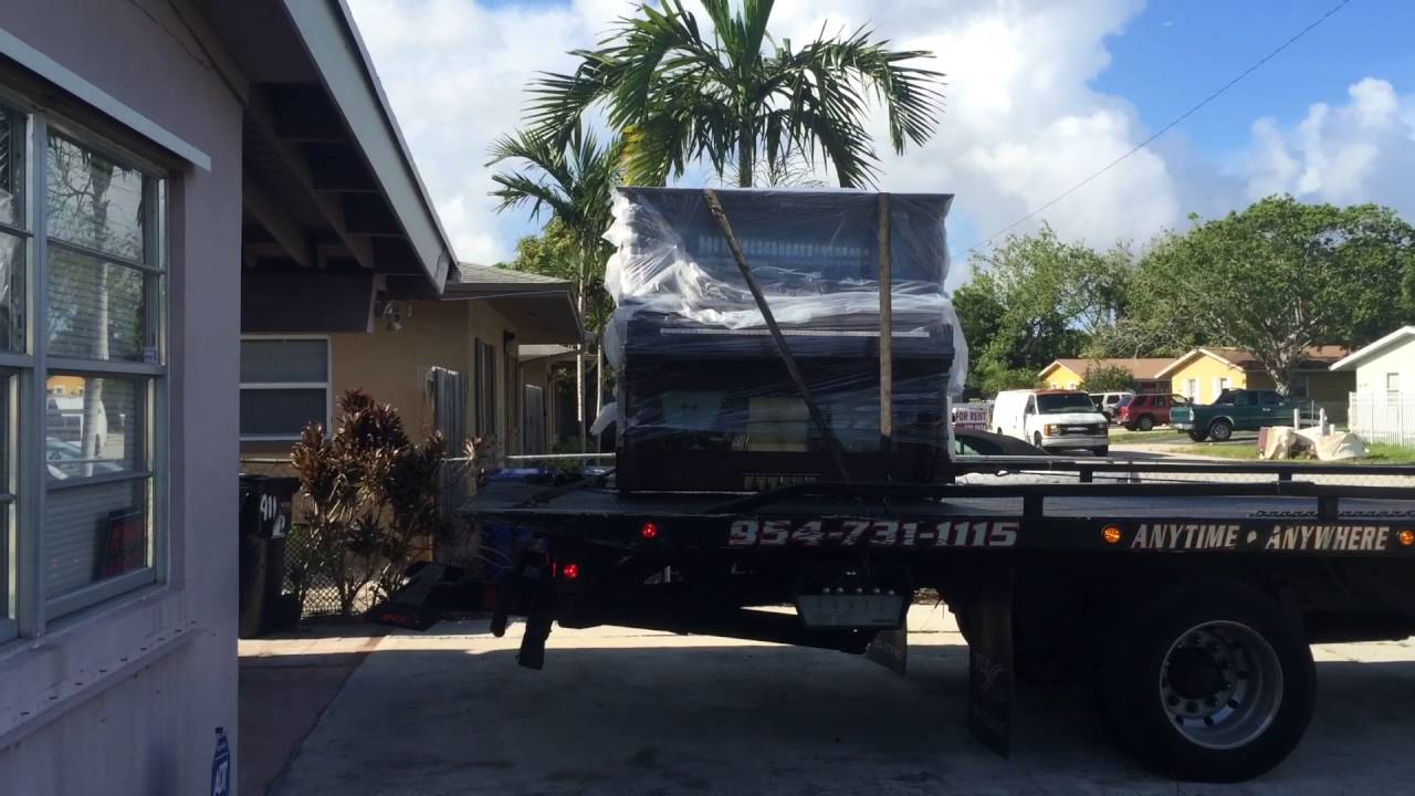 Piano moving tow truck style