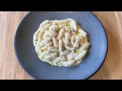 How To Make Cacio e Pepe With Homemade Cavatelli | Top Chef Joe Flamm | Rachael Ray Show