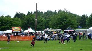 Perfect caber toss