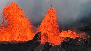 The eruption of kilauea volcano in hawaii has sparked new safety
warnings about toxic gas on big island's southern coastline after lava
began flowing...