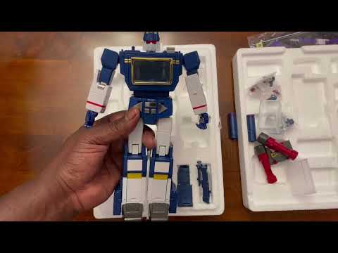 Robot Paradise (Fanstoys) ACOUSTIC WAVE (Soundwave): Bruh Just Open It