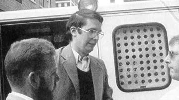 4 Hours of Serial Killers Documentaries | No Intro, Outro, or Make-up | Serial Killers..!!