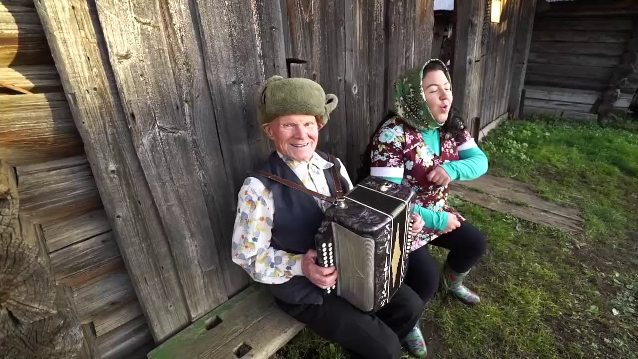Танцоры Кузьмич и Боня. Боня и Кузьмич Деревенские танцы. Кузьмич видео. Боня и кузьмич. Танцоры Кузьмич и Боня. Боня и Кузьмич Деревенские танцы. Кузьмич видео.
