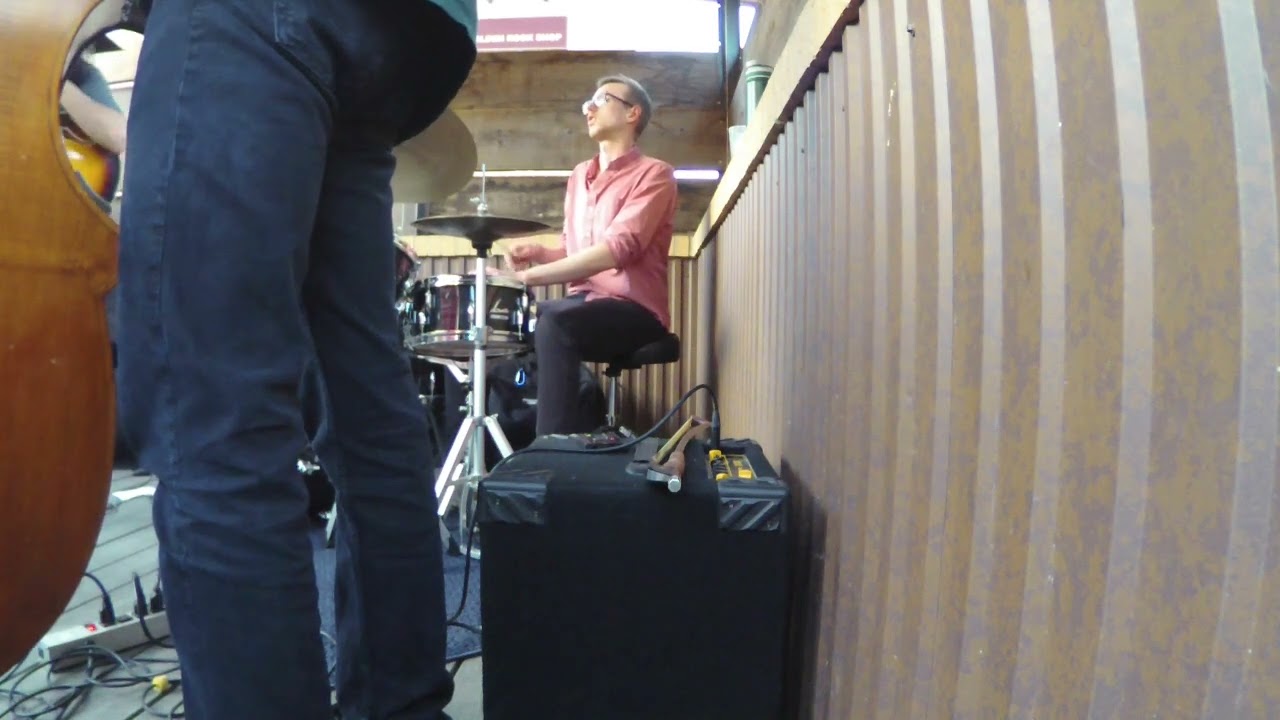 Triste - Swing Aggregate