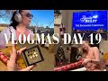 I Forgot How Hard Wrapping Presents Is… Vlogmas Day 19